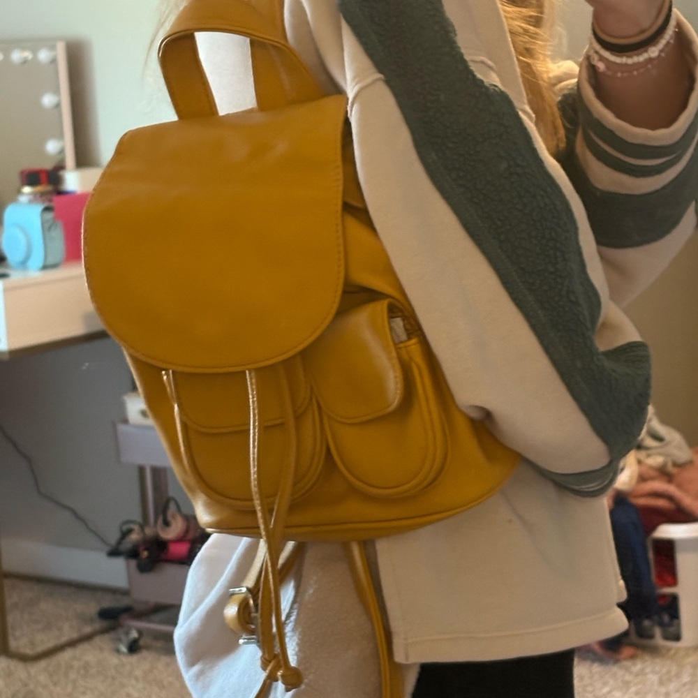 Yellow Leather Backpack - Picture 3 of 3